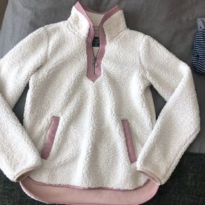 Abercrombie & Fitch sweater